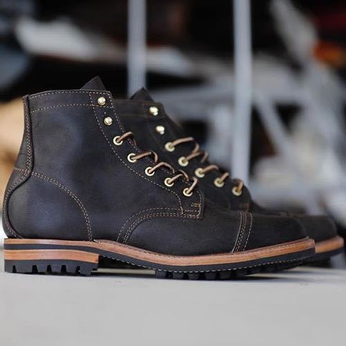 Bonifacio | メンズエンケルブーツ – レザー風 – レースアップ – キャップトゥ – グリップの効いたゴムソール