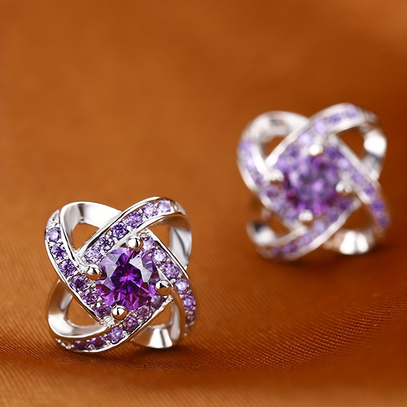 リラの四つ葉クローバーのイヤリング